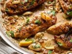 Featured image for Creamy Garlic Chicken With Mashed Potatoes Recipe