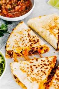 Featured image for Quick And Easy Chicken Quesadilla With Cheese And Veggies