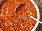 Featured image for How To Make Classic Beef Chili With Beans And Tomatoes