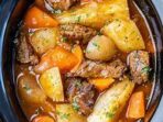 Featured image for Healthy Slow-Cooker Beef Recipes For Family Meals