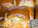 Featured image for Spicy Buffalo Chicken Sliders With Blue Cheese Dressing